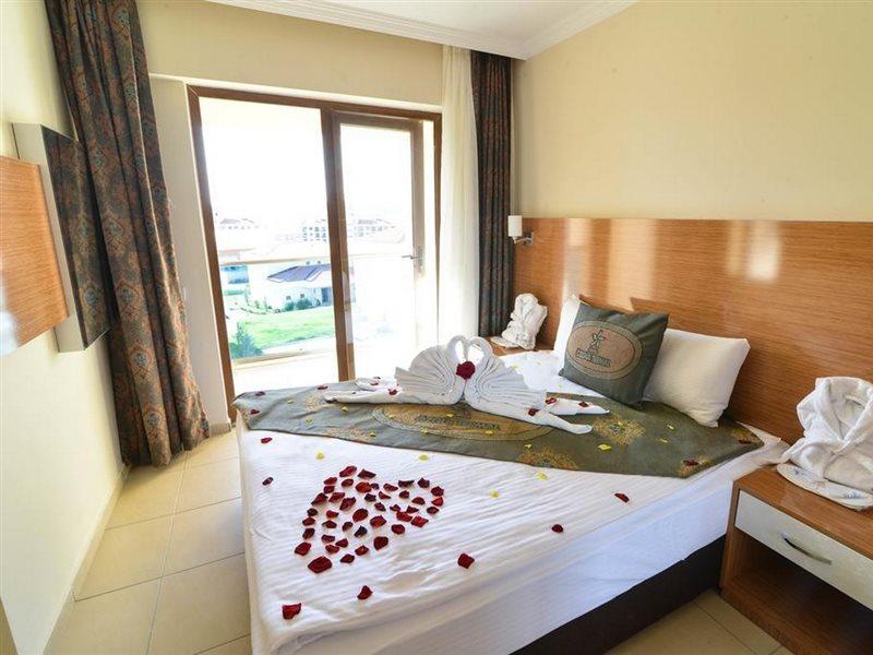 Grand Ozgul Thermal Holiday Village Gazligol Exterior foto